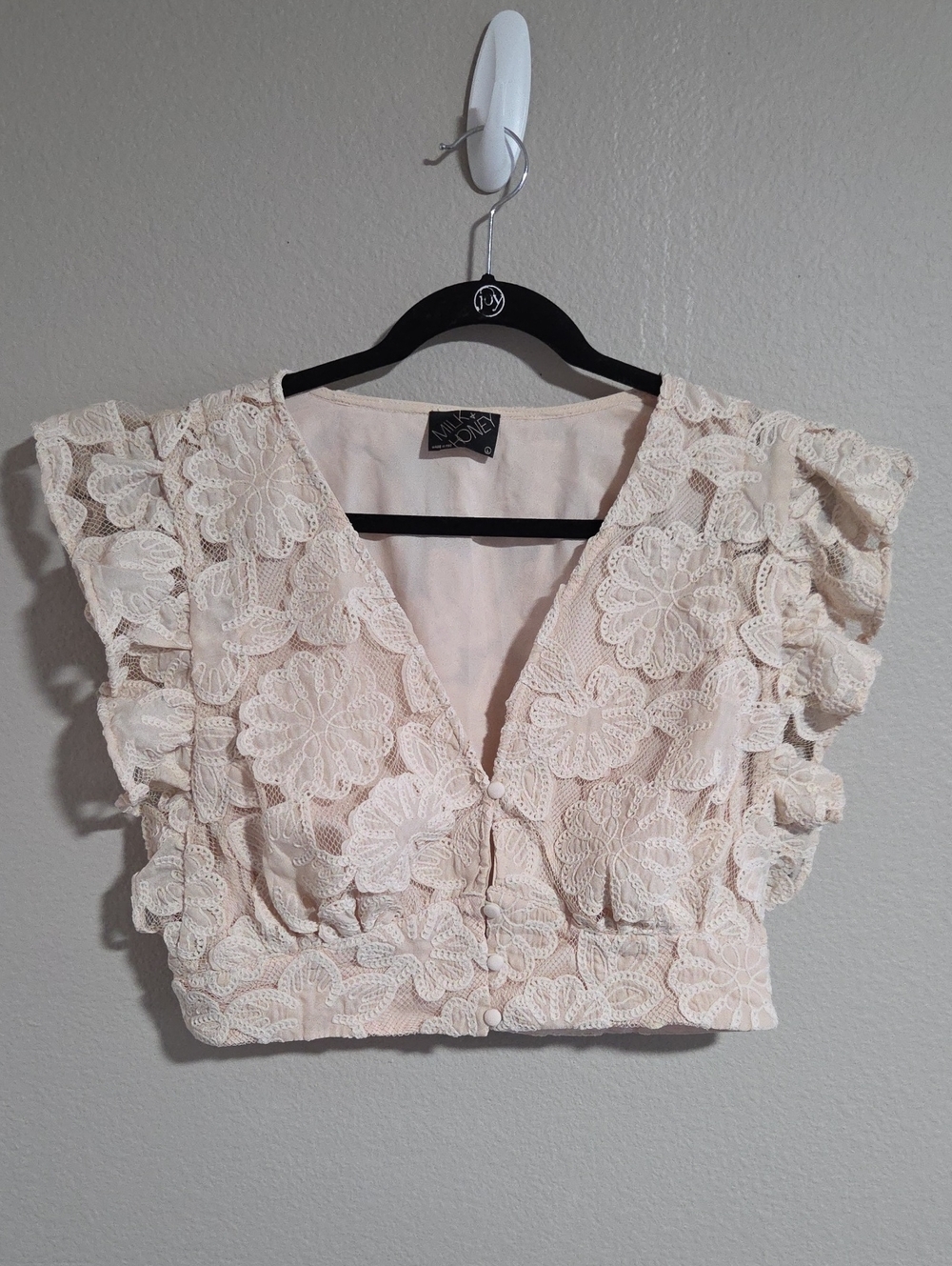 Lace V-Neck Cropped Top in Cream